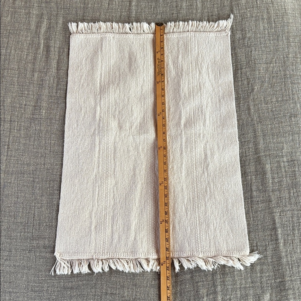Simple Woven Cotton Rug - Picture 3 of 4